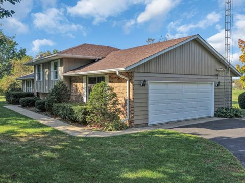 Tiny photo for 3303 Vermont Road, Woodstock, IL 60098 (MLS # 12581384)