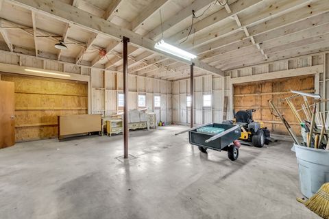 Tiny photo for 3303 Vermont Road, Woodstock, IL 60098 (MLS # 12581384)