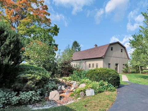 Tiny photo for 3303 Vermont Road, Woodstock, IL 60098 (MLS # 12581384)