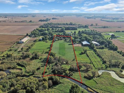 Tiny photo for 3303 Vermont Road, Woodstock, IL 60098 (MLS # 12581384)