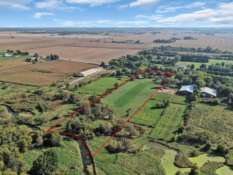 Tiny photo for 3303 Vermont Road, Woodstock, IL 60098 (MLS # 12581384)