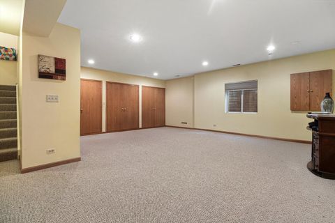 Tiny photo for 410 Bay Tree Circle, Vernon Hills, IL 60061 (MLS # 12470367)