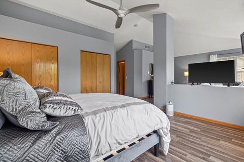 Tiny photo for 410 Bay Tree Circle, Vernon Hills, IL 60061 (MLS # 12470367)