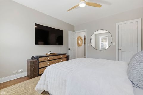 Tiny photo for 2331 W Farwell Avenue #3N, Chicago, IL 60645 (MLS # 12612546)