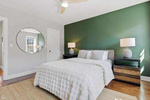 Tiny photo for 2331 W Farwell Avenue #3N, Chicago, IL 60645 (MLS # 12612546)