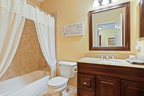 Tiny photo for 521 Litchfield Way, Oswego, IL 60543 (MLS # 12490063)