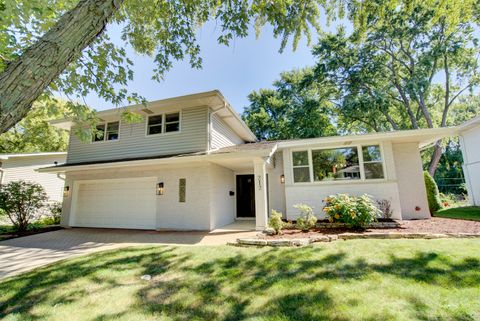 Photo of 212 Richard Road, Naperville, IL 60540 (MLS # 12448404)