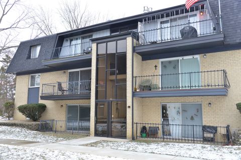 Photo of Palos Hills, IL 60465 (MLS # 12546346)