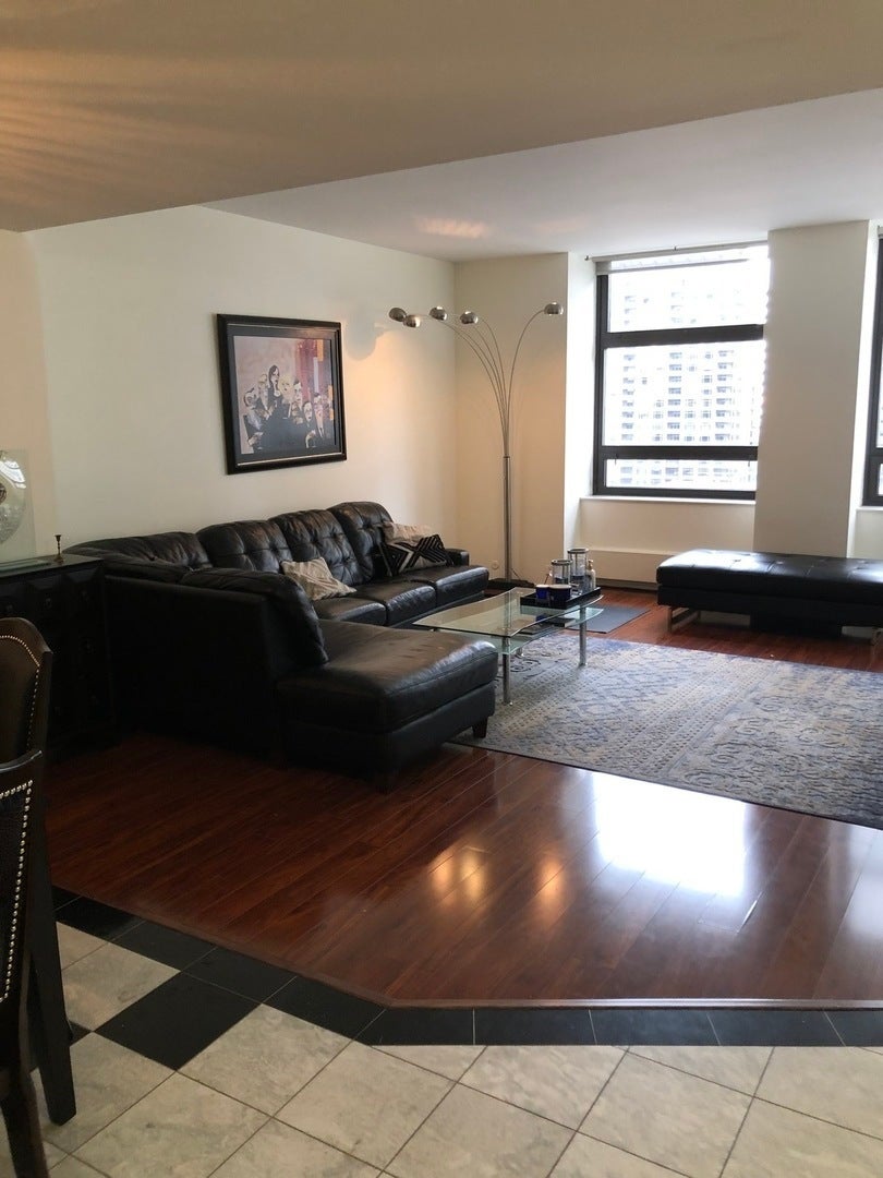 680 N Lake Shore Drive 1509