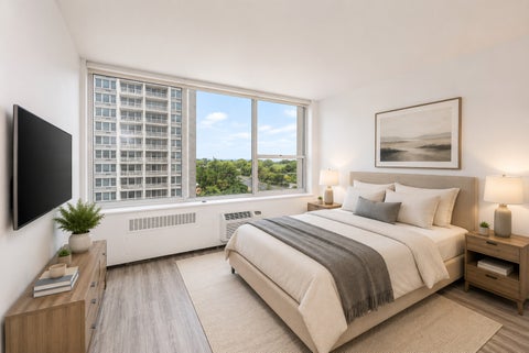 Tiny photo for 4250 N Marine Drive #807, Chicago, IL 60613 (MLS # 12726056)
