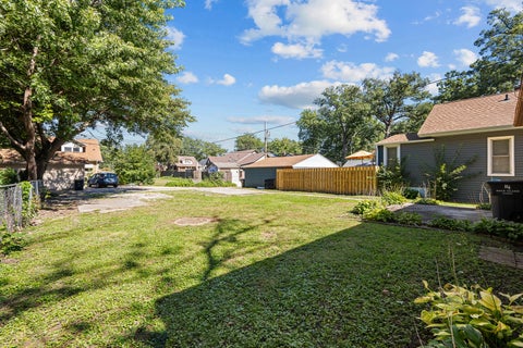 Tiny photo for 2523 23RD Avenue, Rock Island, IL 61201 (MLS # 12772121)
