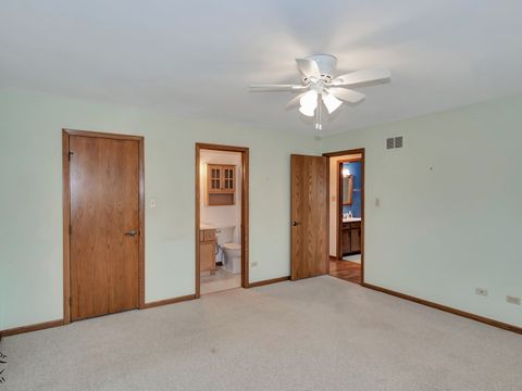 Tiny photo for 10642 Melissa Drive #105, Orland Park, IL 60467 (MLS # 12580288)