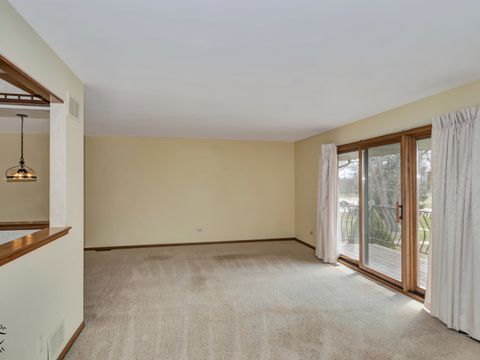 Tiny photo for 10642 Melissa Drive #105, Orland Park, IL 60467 (MLS # 12580288)