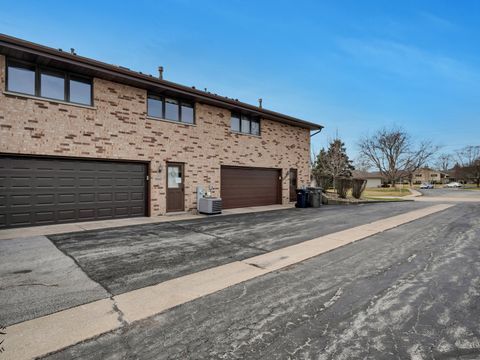 Tiny photo for 10642 Melissa Drive #105, Orland Park, IL 60467 (MLS # 12580288)