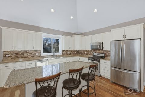 Tiny photo for 417 Thornton Street, Lockport, IL 60441 (MLS # 12572509)