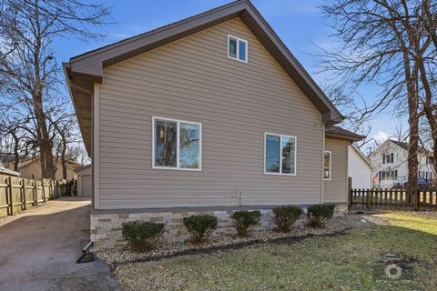 Tiny photo for 417 Thornton Street, Lockport, IL 60441 (MLS # 12572509)