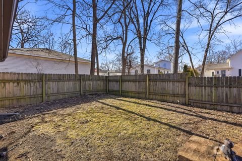 Tiny photo for 417 Thornton Street, Lockport, IL 60441 (MLS # 12572509)