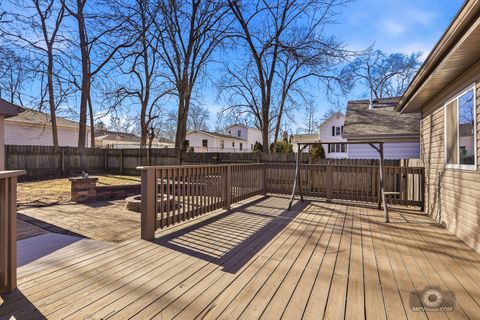 Tiny photo for 417 Thornton Street, Lockport, IL 60441 (MLS # 12572509)