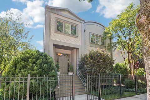 1703 W Wabansia Avenue Chicago IL 60622