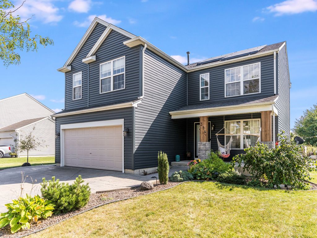 Photo for 314 Golden Rod Drive, Minooka, IL 60447 (MLS # 12483643)