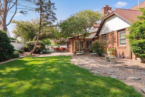 Tiny photo for 2215 Woodfield Road, Bloomington, IL 61704 (MLS # 12546394)