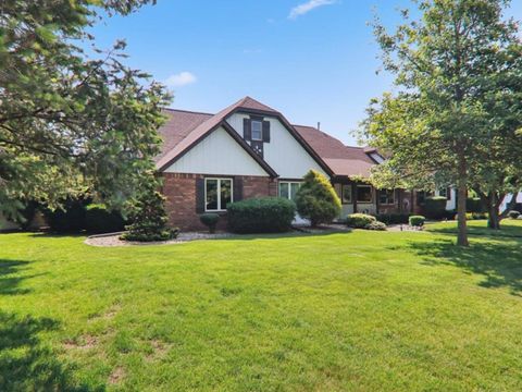 Photo of 2215 Woodfield Road, Bloomington, IL 61704 (MLS # 12546394)