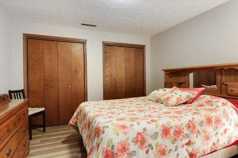 Tiny photo for 2215 Woodfield Road, Bloomington, IL 61704 (MLS # 12546394)