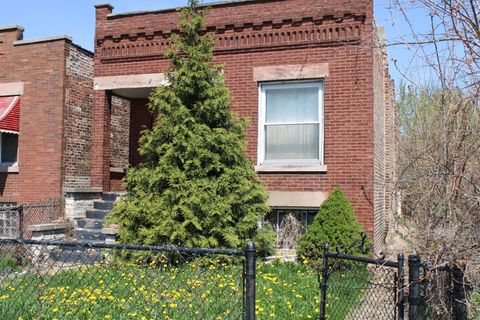 1634 E 75th Street Chicago IL 60649