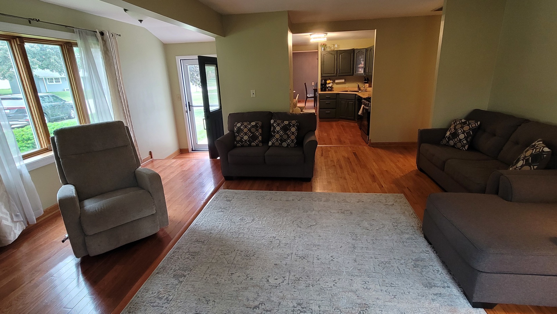 1500 Woodland Drive