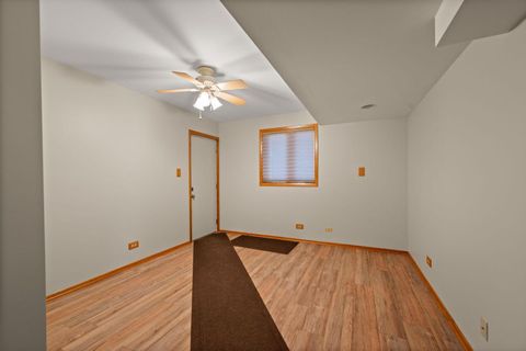 Tiny photo for 15755 Ridgeland Avenue, Oak Forest, IL 60452 (MLS # 12532820)