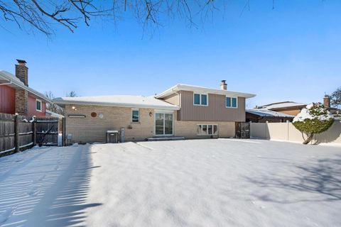 Tiny photo for 15755 Ridgeland Avenue, Oak Forest, IL 60452 (MLS # 12532820)