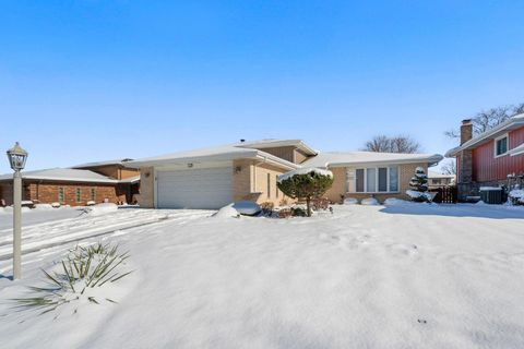 Tiny photo for 15755 Ridgeland Avenue, Oak Forest, IL 60452 (MLS # 12532820)