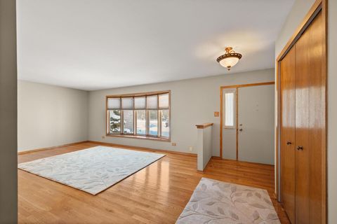 Tiny photo for 15755 Ridgeland Avenue, Oak Forest, IL 60452 (MLS # 12532820)