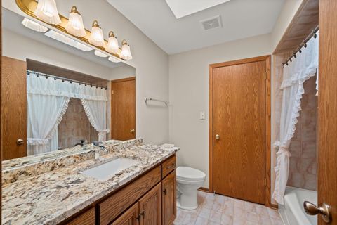 Tiny photo for 15755 Ridgeland Avenue, Oak Forest, IL 60452 (MLS # 12532820)