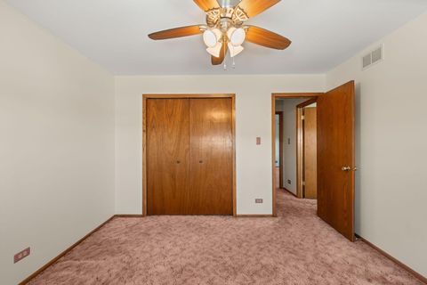 Tiny photo for 15755 Ridgeland Avenue, Oak Forest, IL 60452 (MLS # 12532820)