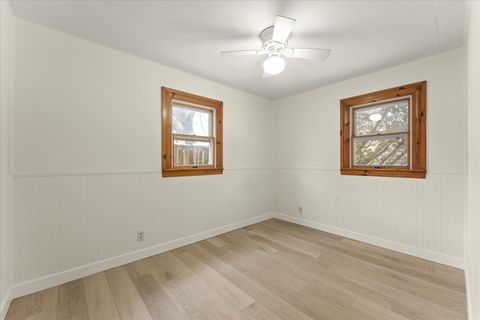Tiny photo for 804 E Michigan Avenue, Urbana, IL 61801 (MLS # 12561915)