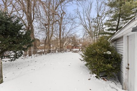 Tiny photo for 804 E Michigan Avenue, Urbana, IL 61801 (MLS # 12561915)