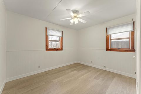 Tiny photo for 804 E Michigan Avenue, Urbana, IL 61801 (MLS # 12561915)