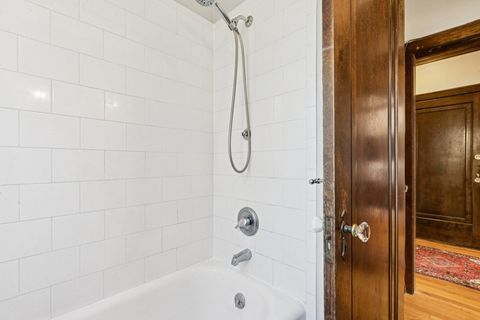 Tiny photo for 822 Washington Boulevard #3, Oak Park, IL 60302 (MLS # 12520021)