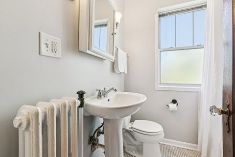 Tiny photo for 822 Washington Boulevard #3, Oak Park, IL 60302 (MLS # 12520021)