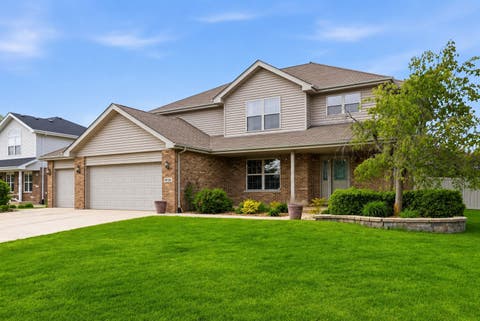 Photo of 15726 Menominee Court, Manhattan, IL 60442 (MLS # 12736432)