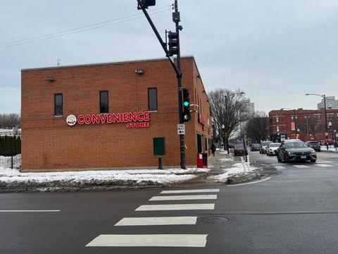 200 E 35th Street Chicago IL 60616