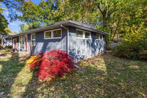 Tiny photo for 1420 S Western Avenue, Champaign, IL 61821 (MLS # 12486482)