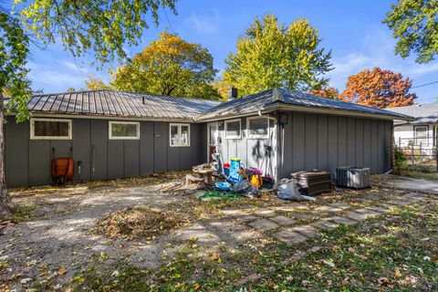 Tiny photo for 1420 S Western Avenue, Champaign, IL 61821 (MLS # 12486482)