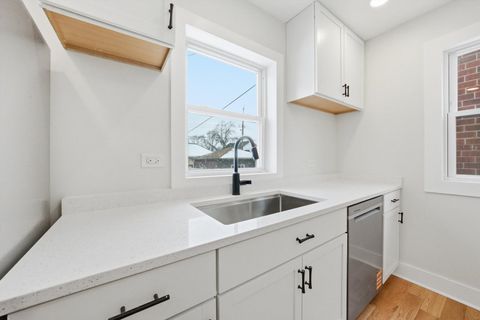 Tiny photo for 10750 S Ridgeway Avenue, Chicago, IL 60655 (MLS # 12489640)