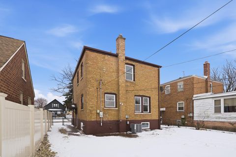 Tiny photo for 10750 S Ridgeway Avenue, Chicago, IL 60655 (MLS # 12489640)