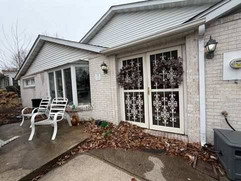 Tiny photo for 23 Greenridge Drive, Decatur, IL 62526 (MLS # 12553599)