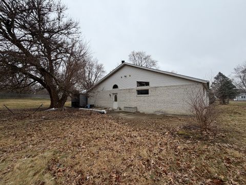 Tiny photo for 23 Greenridge Drive, Decatur, IL 62526 (MLS # 12553599)