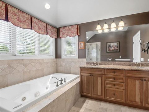 Tiny photo for 1721 Courtland Avenue, Park Ridge, IL 60068 (MLS # 12660875)