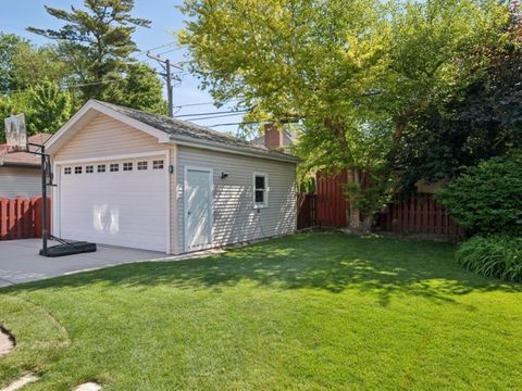 Tiny photo for 1721 Courtland Avenue, Park Ridge, IL 60068 (MLS # 12660875)